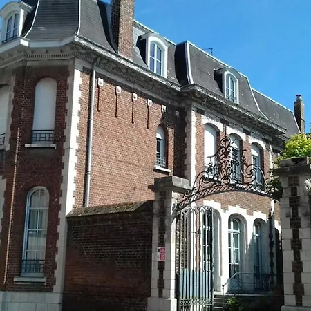 Apartmán Au Coeur Des Remparts, Du Chateau*